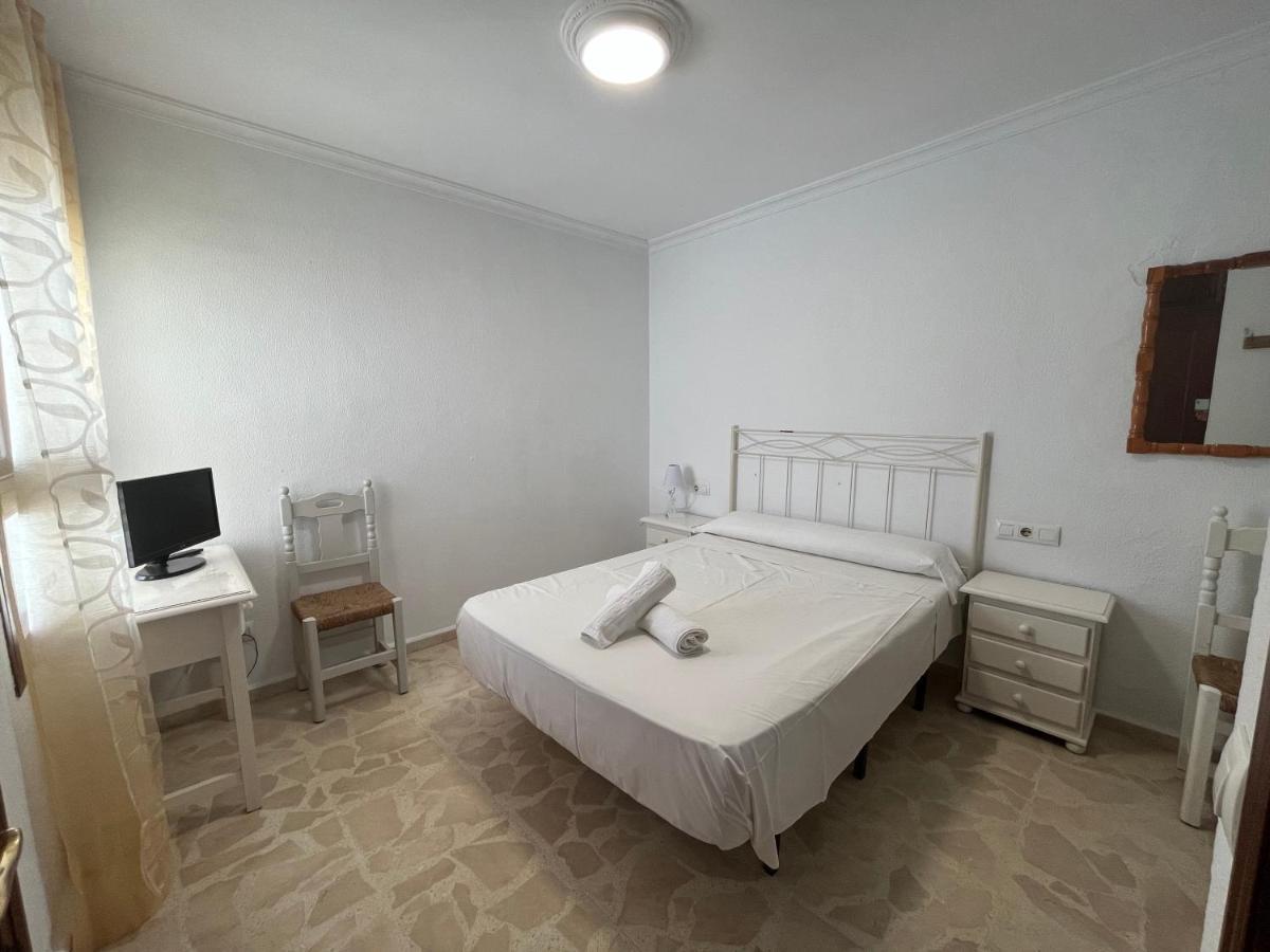 Hostel Conil Conil De La Frontera Buitenkant foto