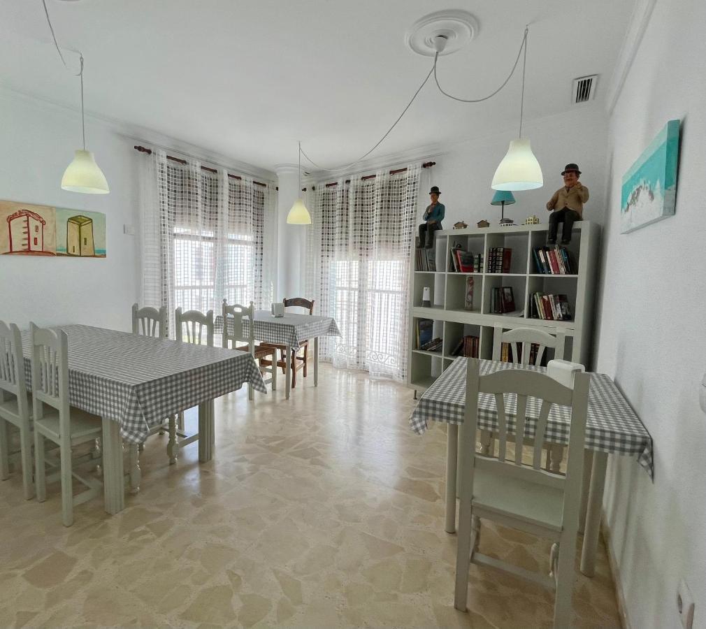 Hostel Conil Conil De La Frontera Buitenkant foto