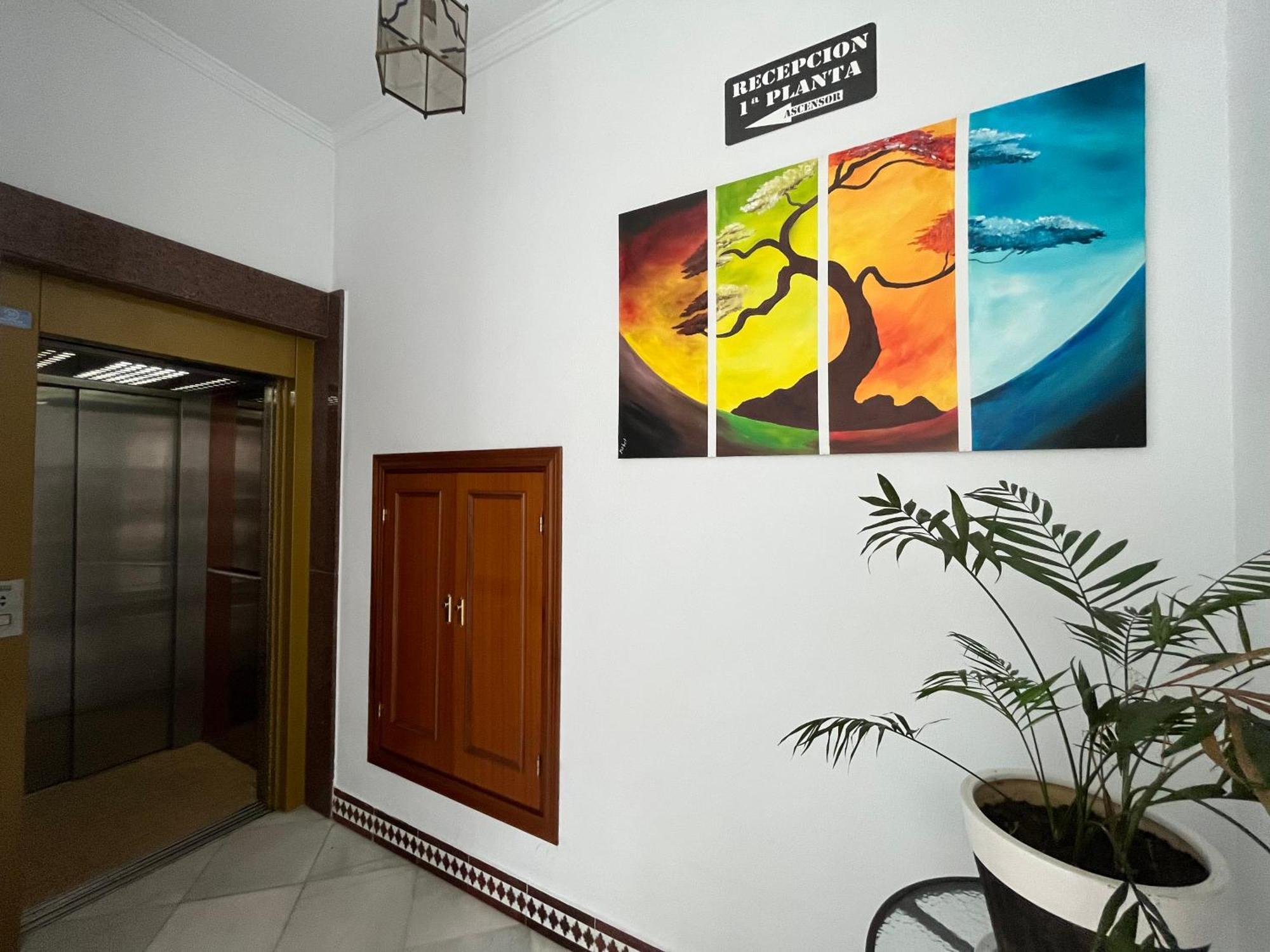 Hostel Conil Conil De La Frontera Buitenkant foto
