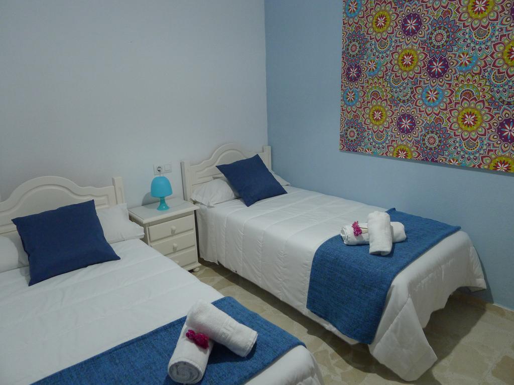 Hostel Conil Conil De La Frontera Buitenkant foto